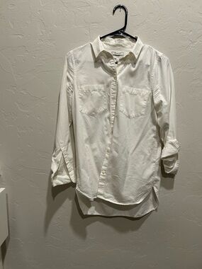 Madewell classic white button down shirt